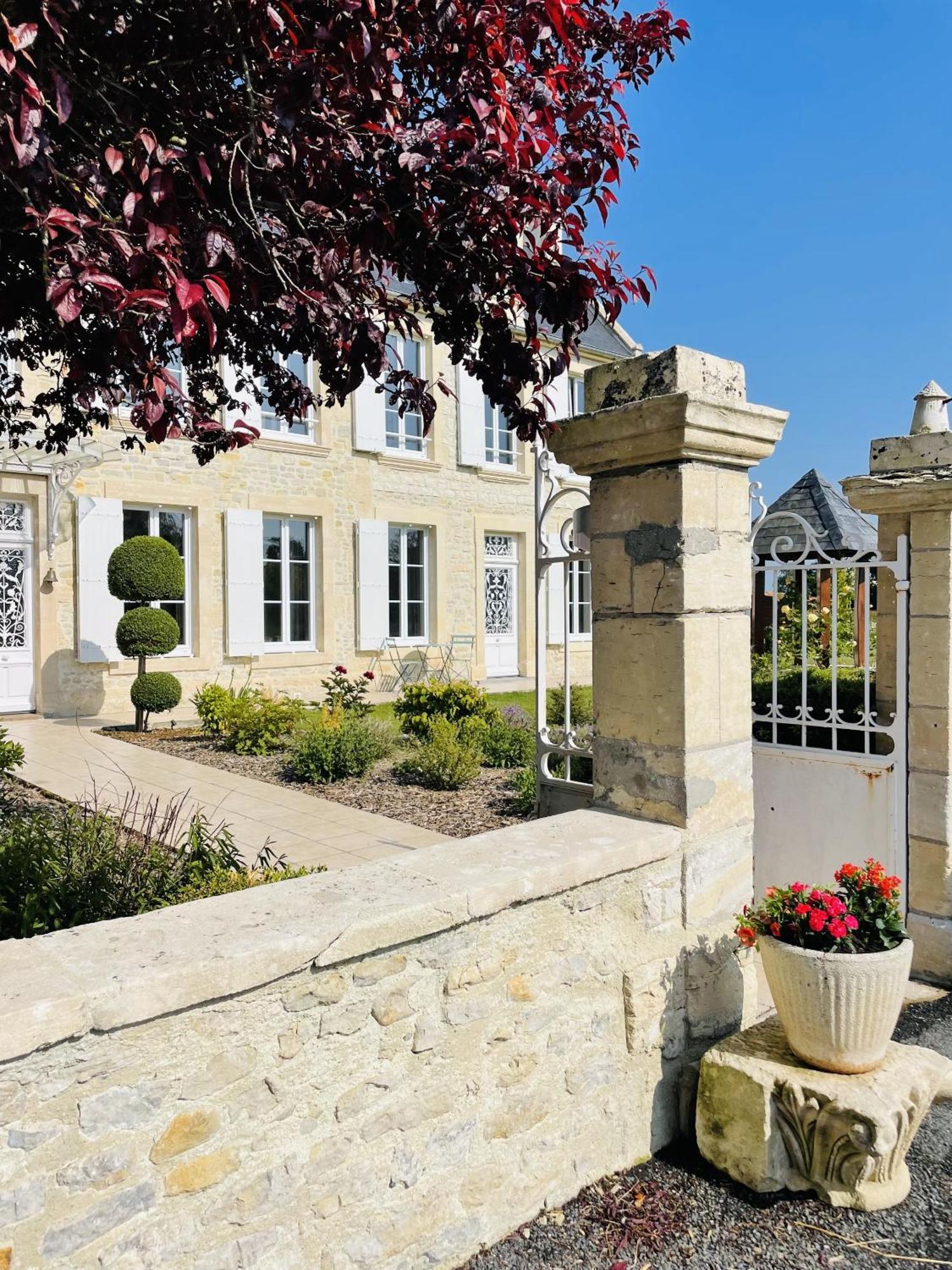 Aurefees Bed and Breakfast Ellon Exteriör bild